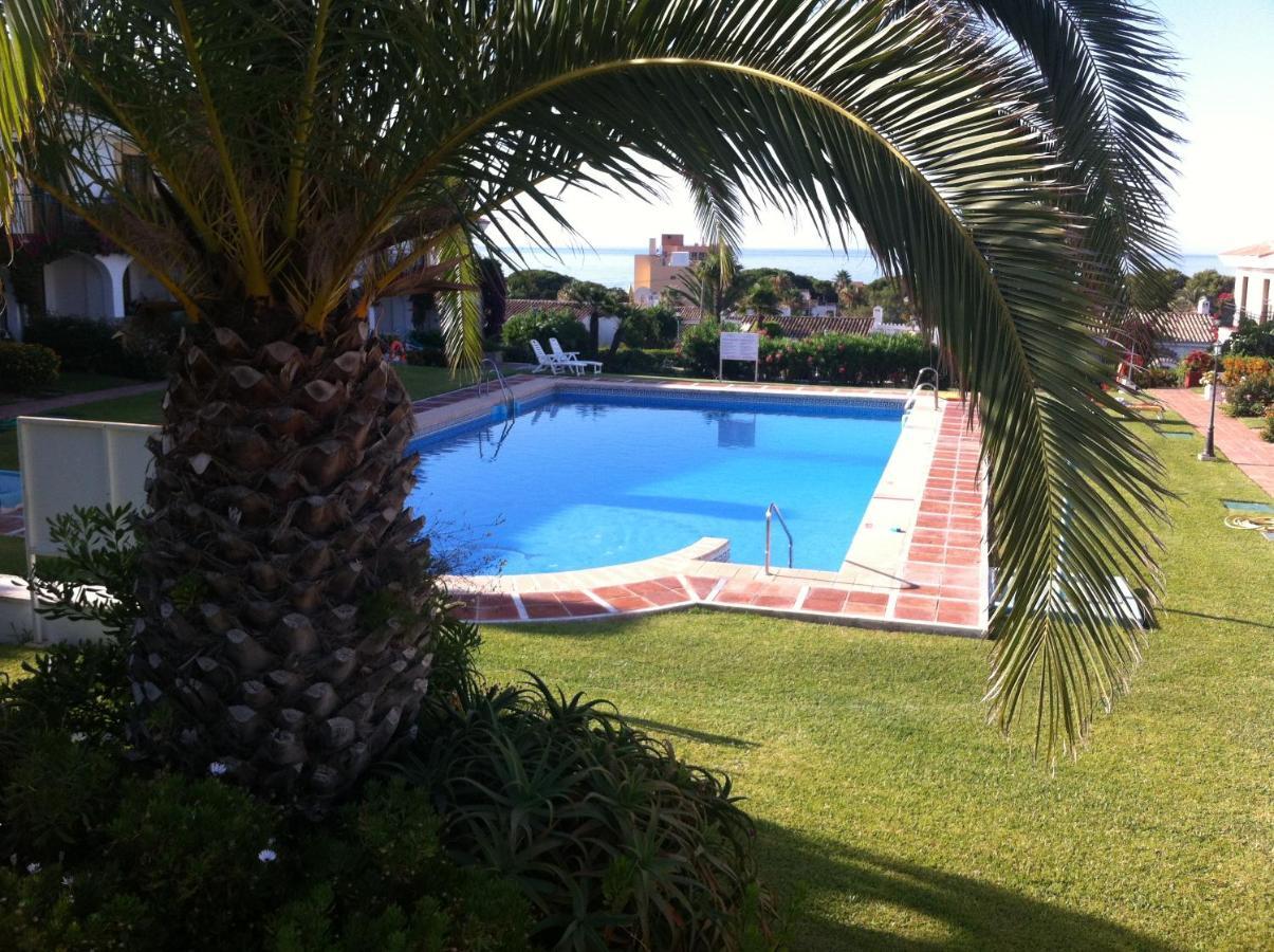 Vila Adosado En Residencial Sitio de Calahonda Pokoj fotografie